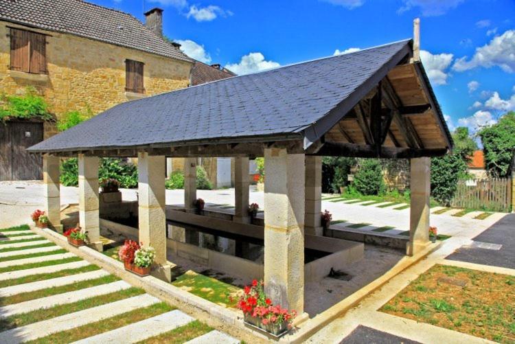 Petite Maison En Pierre Au Coeur Du Perigord Noir Proche De Sarlat Et Rocamadour Salignac Eyvigues Eksteriør bilde